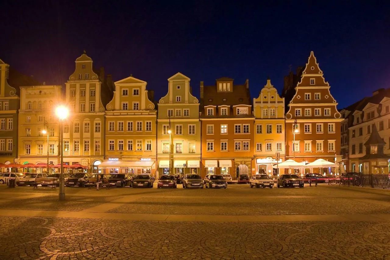 Solny Square Aparthotel Wrocław 3*,  Polska